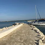 Salsola Villa *